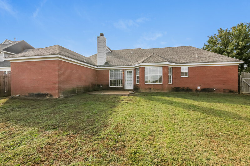 2,550/Mo, 7234 Fox Creek Dr Olive Branch, MS 38654 Rear View 2