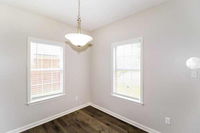 2,550/Mo, 8682 Overcup Oaks Dr Cordova, TN 38018 Dining Room View