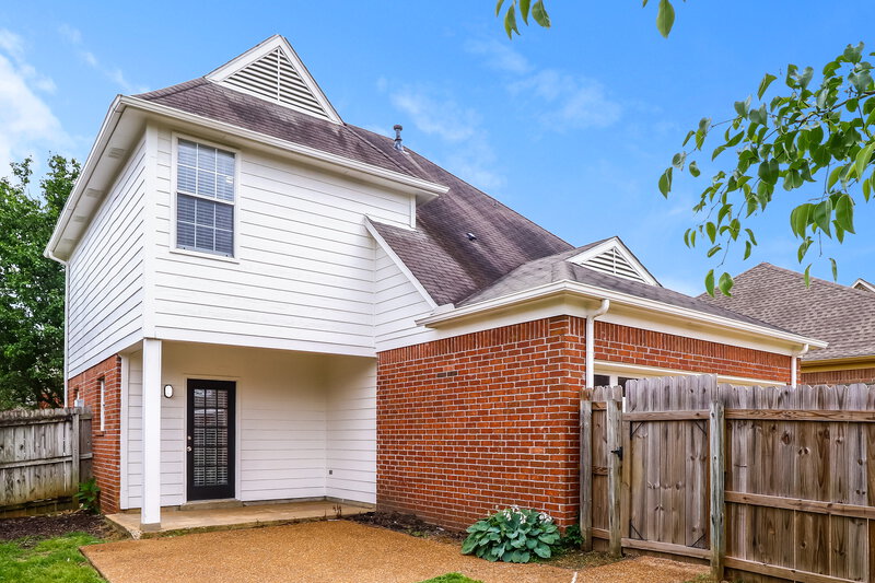 2,550/Mo, 8682 Overcup Oaks Dr Cordova, TN 38018 Rear View