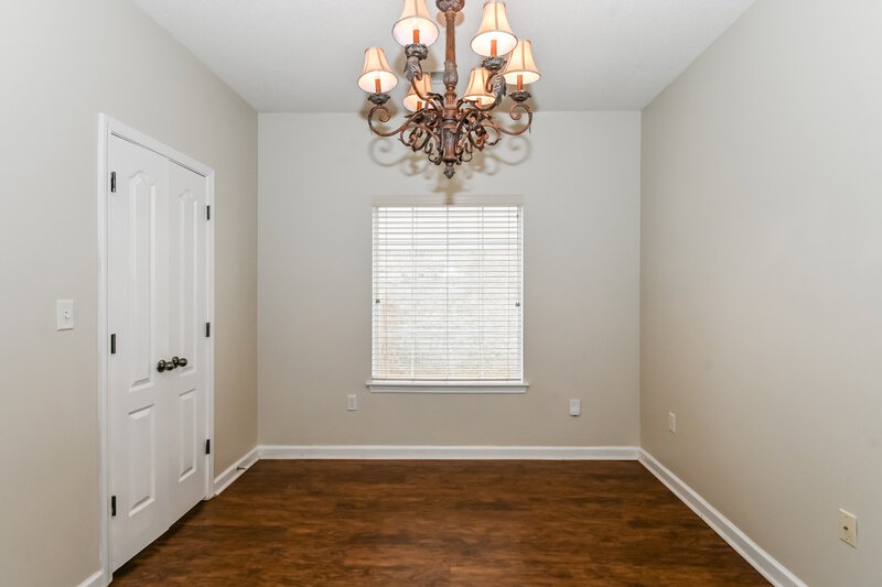 2,710/Mo, 1384 Carlton Ridge Dr Cordova, TN 38016 Dining Room View