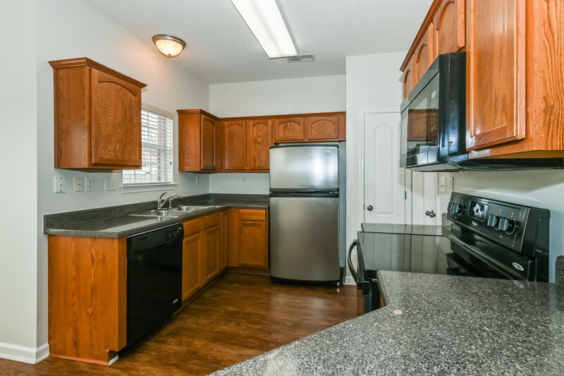 2,710/Mo, 1384 Carlton Ridge Dr Cordova, TN 38016 Kitchen View