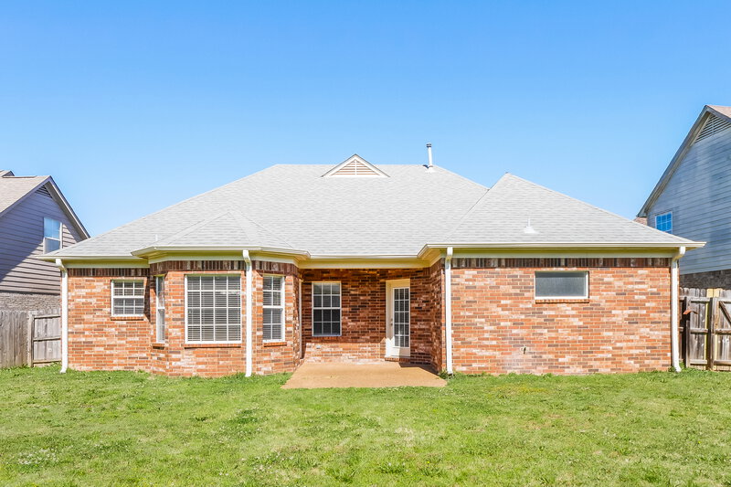 1,870/Mo, 1384 Carlton Ridge Dr Cordova, TN 38016 Rear View