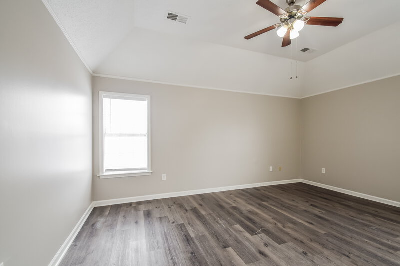 2,005/Mo, 9922 Lacee Ln Olive Branch, MS 38654 Main Bedroom View 2