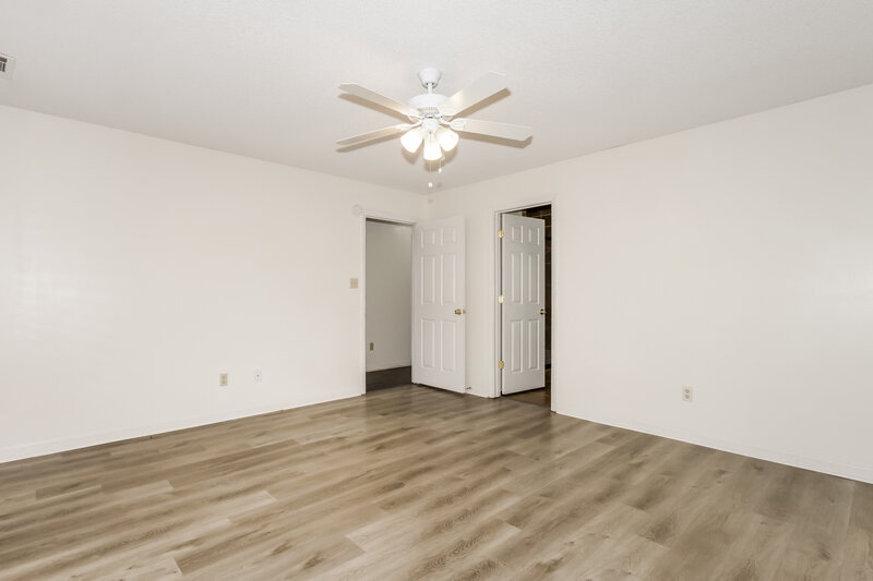 2,450/Mo, 1400 Milestone Dr Collierville, TN 38017 Main Bedroom View 3