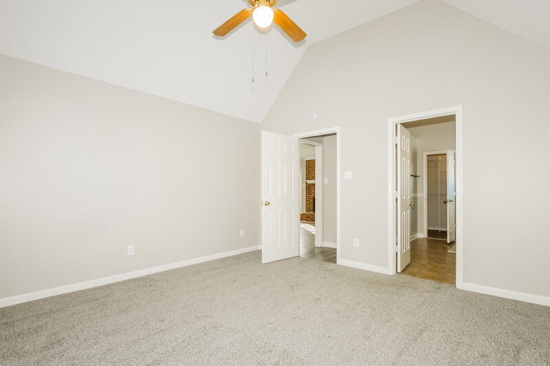 1,900/Mo, 4005 Eagle Ridge Ln Bartlett, TN 38135 Main Bedroom View 2