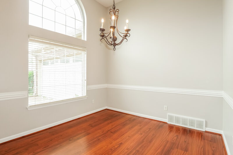 2,145/Mo, 9555 Morning Shadow Dr Cordova, TN 38016 Dining Room View