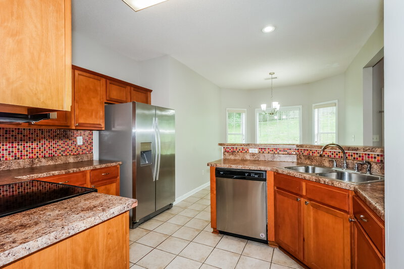 2,145/Mo, 9555 Morning Shadow Dr Cordova, TN 38016 Kitchen View 2