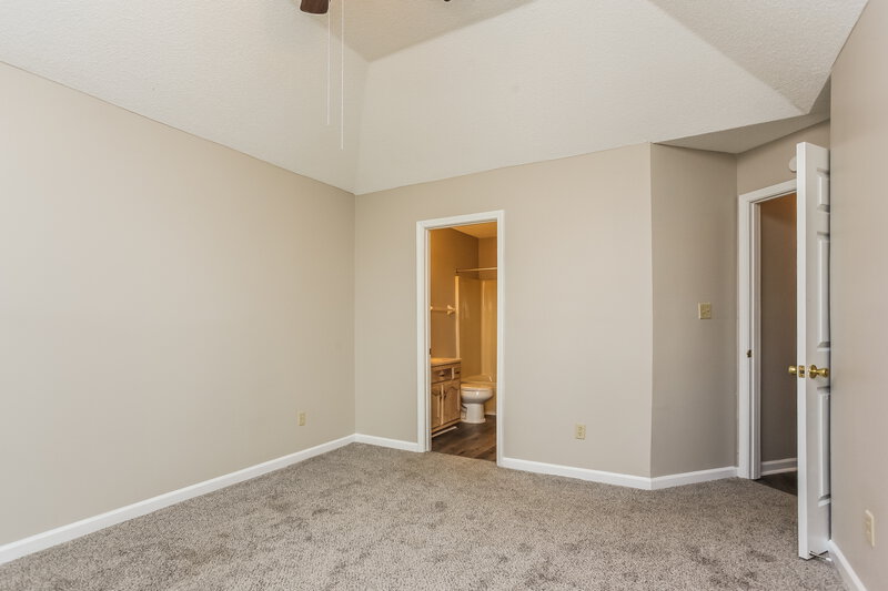 2,460/Mo, 2200 Rocky Stream Dr Cordova, TN 38016 Main Bedroom View