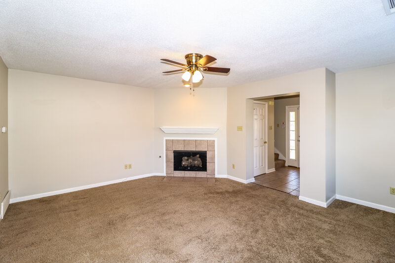 2,115/Mo, 11184 Orville Cv Arlington, TN 38002 Living Room View 2