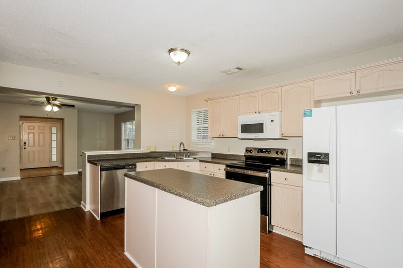 2,115/Mo, 11184 Orville Cv Arlington, TN 38002 Kitchen View