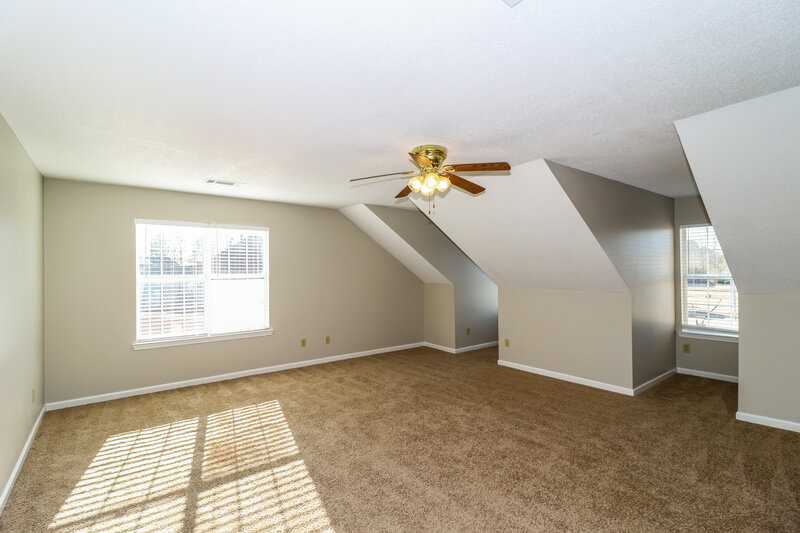 2,115/Mo, 11184 Orville Cv Arlington, TN 38002 Bonus Room View