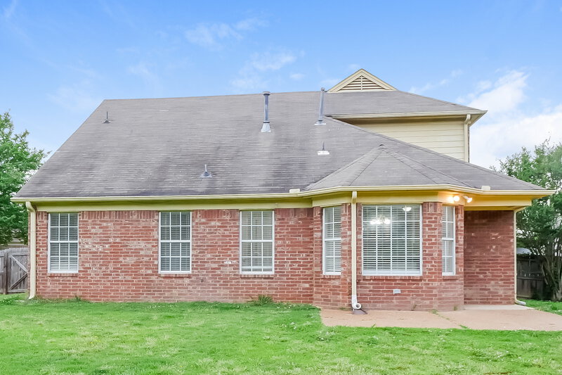 2,115/Mo, 11184 Orville Cv Arlington, TN 38002 Rear View