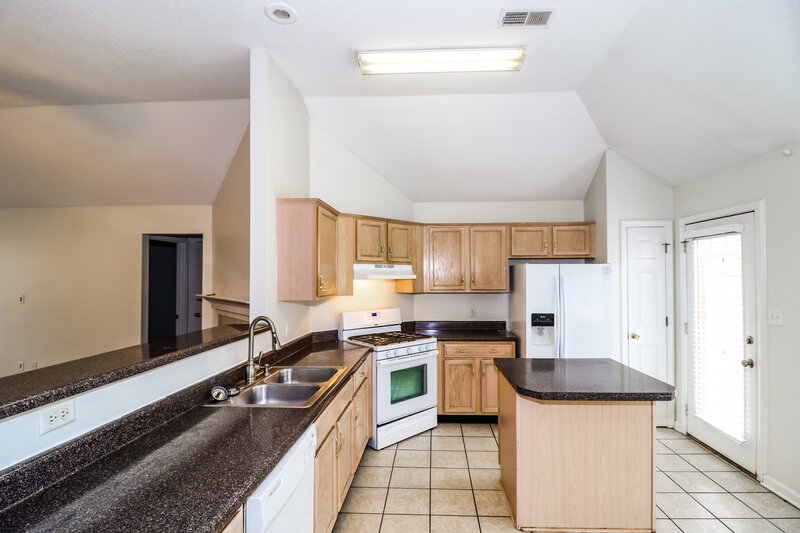 1,705/Mo, 3833 Richbrook Dr Bartlett, TN 38135 Kitchen View