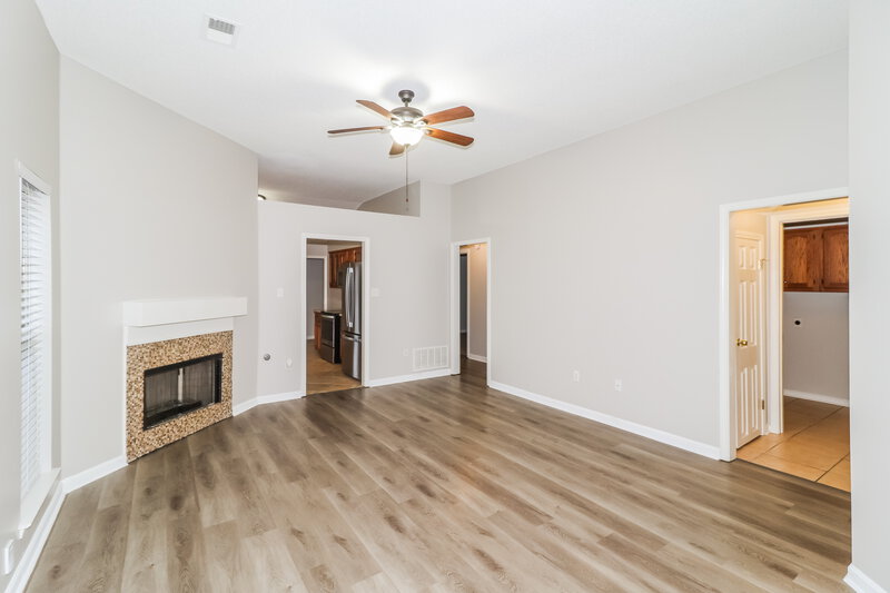 1,775/Mo, 761 Grant Dr Southaven, MS 38671 Living Room View