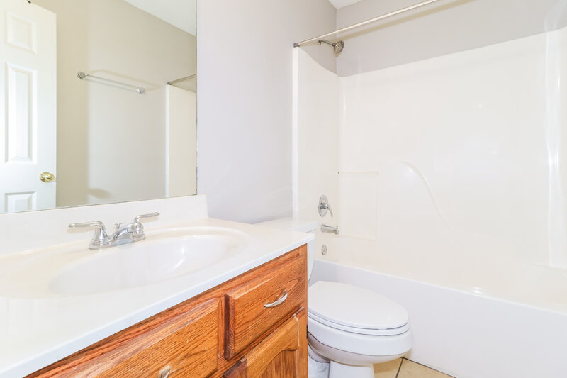 1,775/Mo, 761 Grant Dr Southaven, MS 38671 Bathroom View