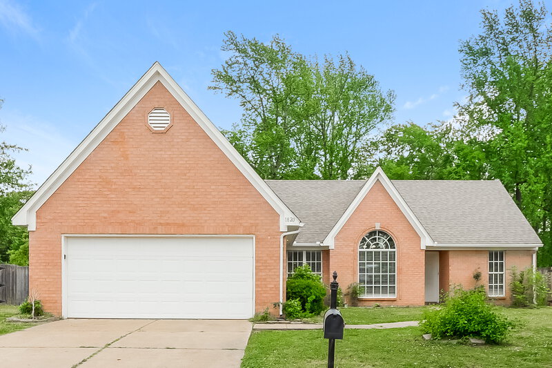 1,855/Mo, 1820 Mary Payton Cv Southaven, MS 38671 External View