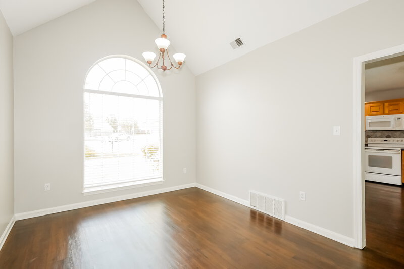 1,855/Mo, 1820 Mary Payton Cv Southaven, MS 38671 Dining Room View