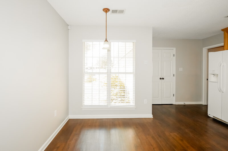 1,855/Mo, 1820 Mary Payton Cv Southaven, MS 38671 Breakfast Nook View