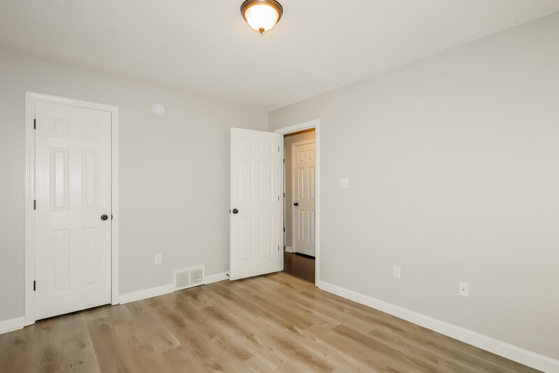 1,855/Mo, 1820 Mary Payton Cv Southaven, MS 38671 Bedroom View