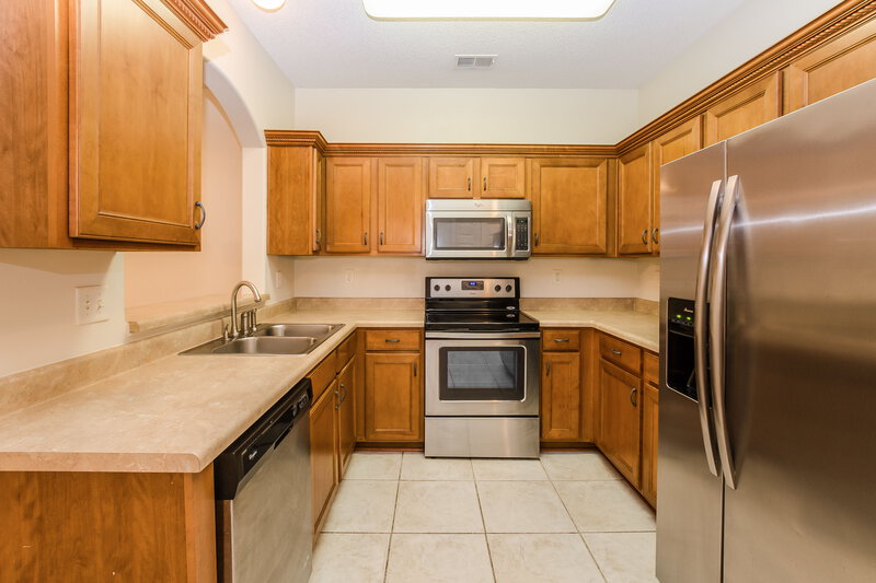 2,105/Mo, 1262 Carlton Ridge Dr Cordova, TN 38018 Kitchen View 2