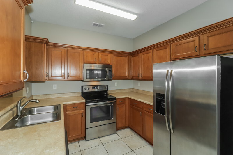 1,845/Mo, 1262 Carlton Ridge Dr Cordova, TN 38018 Kitchen View 2