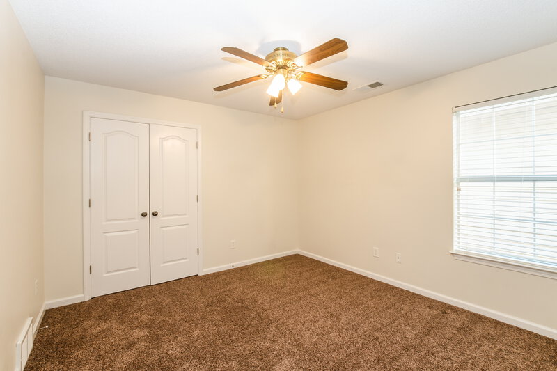 2,105/Mo, 1262 Carlton Ridge Dr Cordova, TN 38018 Bedroom View 3