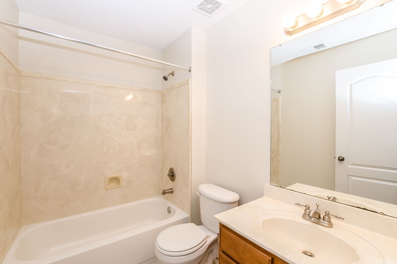 2,105/Mo, 1262 Carlton Ridge Dr Cordova, TN 38018 Bathroom View