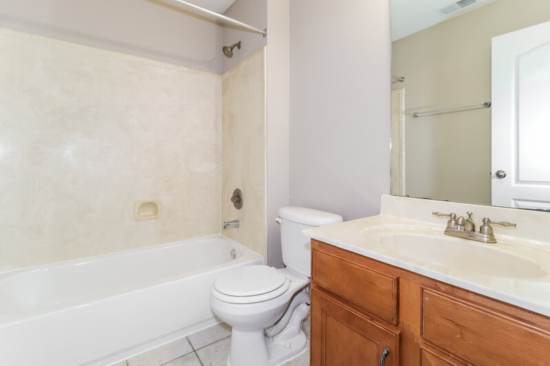 1,845/Mo, 1262 Carlton Ridge Dr Cordova, TN 38018 Bathroom View