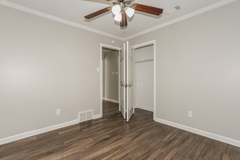 1,855/Mo, 20 Garden Springs Dr Oakland, TN 38060 Bedroom View