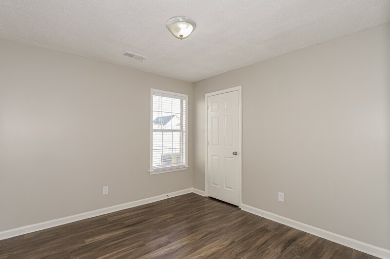 1,855/Mo, 20 Garden Springs Dr Oakland, TN 38060 Bedroom View 2