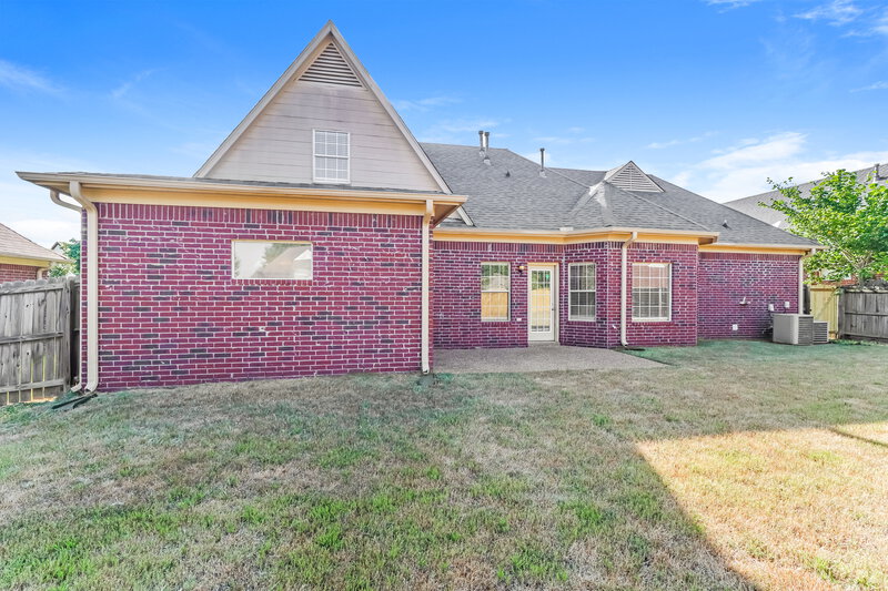 2,970/Mo, 9064 Kyle Duran Ln Olive Branch, MS 38654 Rear View