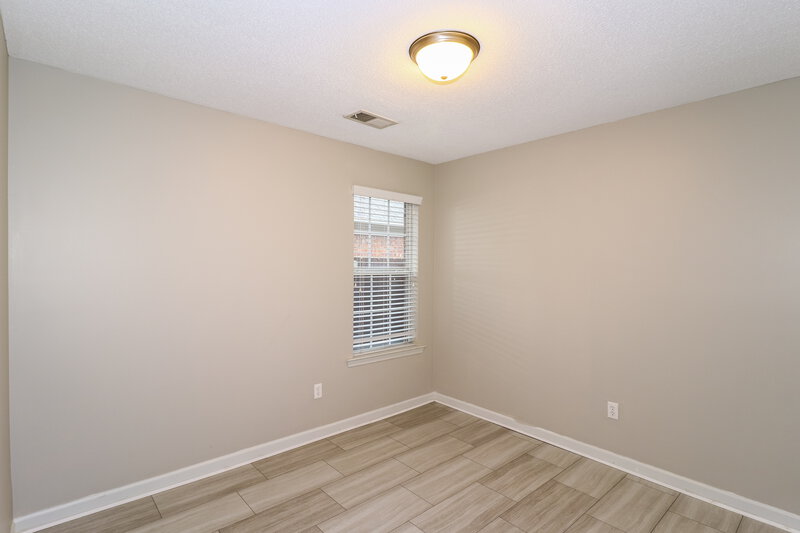 1,590/Mo, 8595 Griffin Park Dr Cordova, TN 38018 Bedroom View 2