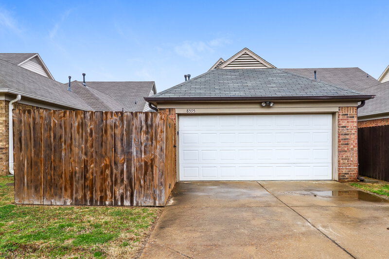 1,590/Mo, 8595 Griffin Park Dr Cordova, TN 38018 Rear View 2