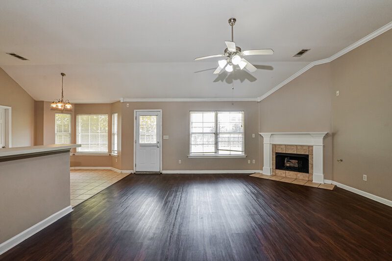2,130/Mo, 4064 Sidlehill Dr Olive Branch, MS 38654 Living Room View
