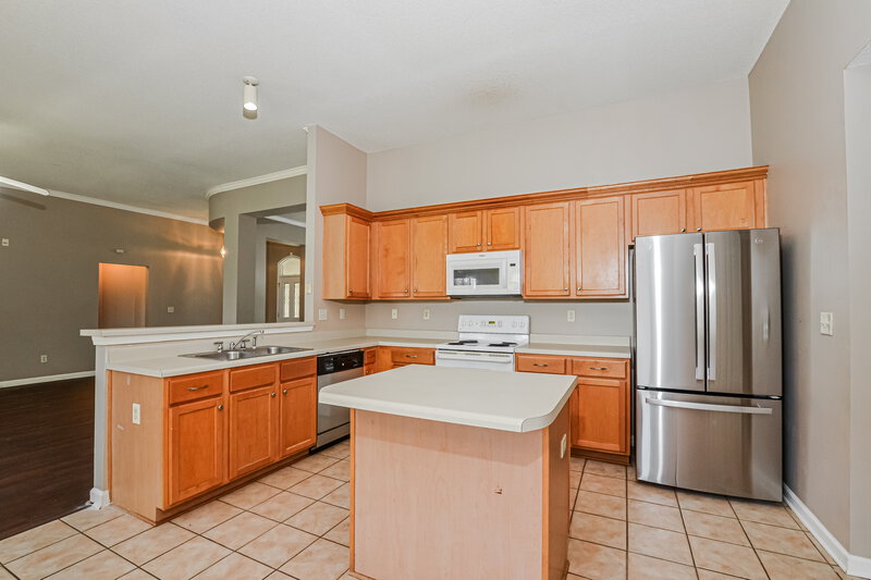 2,130/Mo, 4064 Sidlehill Dr Olive Branch, MS 38654 Kitchen View 2