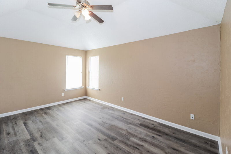 1,975/Mo, 2811 Misty Bay Dr Lakeland, TN 38002 Main Bedroom View