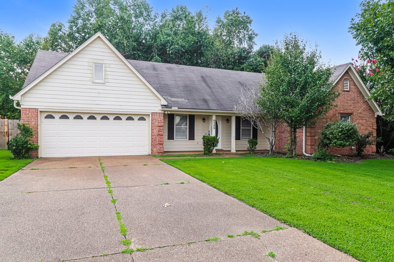 1,915/Mo, 6399 Sandbourne W Olive Branch, MS 38654 Front View