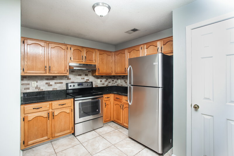 1,775/Mo, 10824 Ridgefield Dr Olive Branch, MS 38654 Kitchen View
