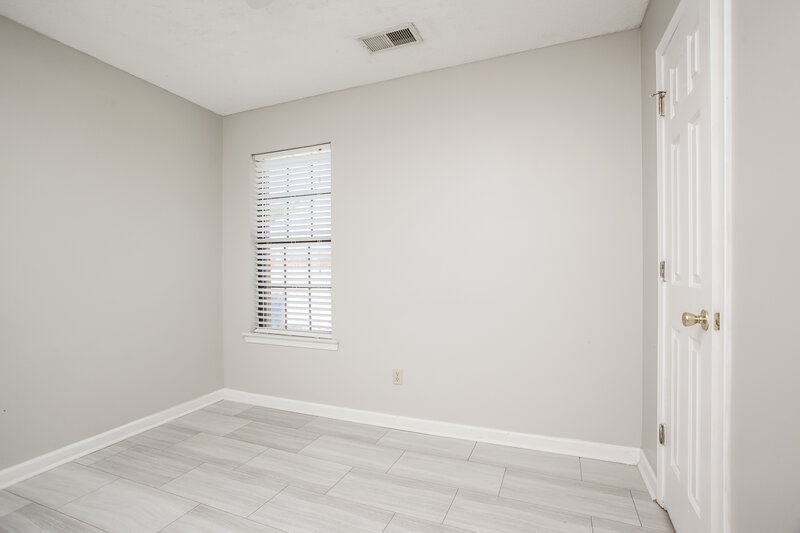 1,775/Mo, 10824 Ridgefield Dr Olive Branch, MS 38654 Bedroom View
