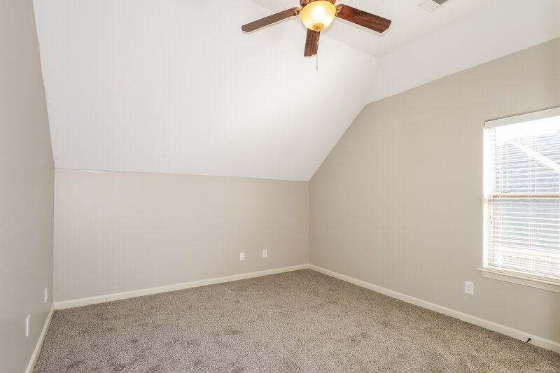 2,055/Mo, 15 Willow Springs Ln Oakland, TN 38060 Bedroom View 3