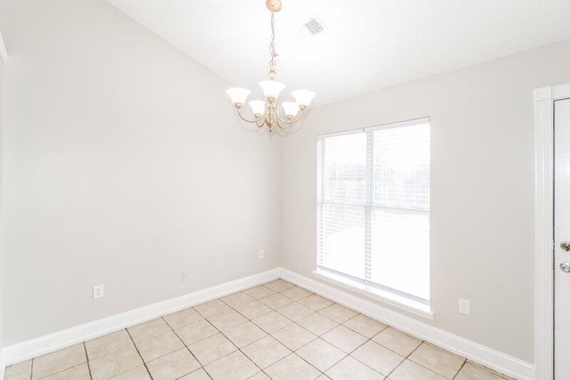 1,635/Mo, 10125 Oak Run Dr S Olive Branch, MS 38654 Dining Room View