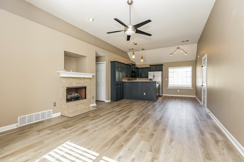 2,000/Mo, 11184 Ewe Turn Dr Arlington, TN 38002 Living Room View 2