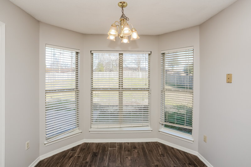 2,430/Mo, 6932 Amanda Dr N Olive Branch, MS 38654 Dining Room View