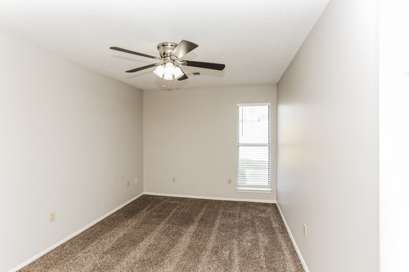 2,430/Mo, 6932 Amanda Dr N Olive Branch, MS 38654 Bedroom View 2