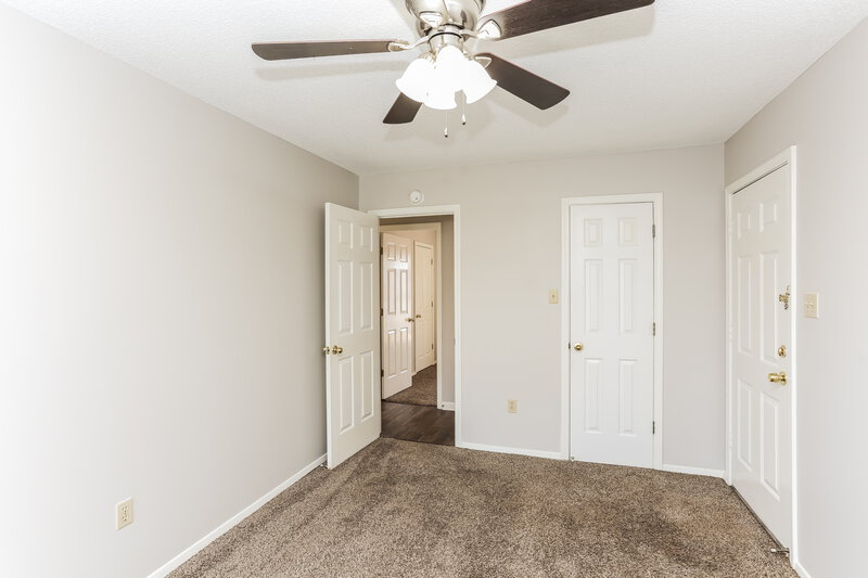 2,430/Mo, 6932 Amanda Dr N Olive Branch, MS 38654 Bedroom View 3