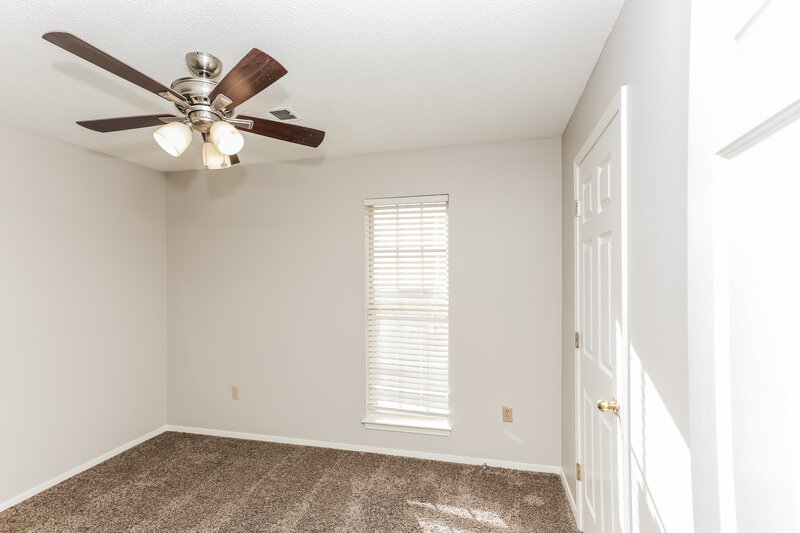2,430/Mo, 6932 Amanda Dr N Olive Branch, MS 38654 Bedroom View 4