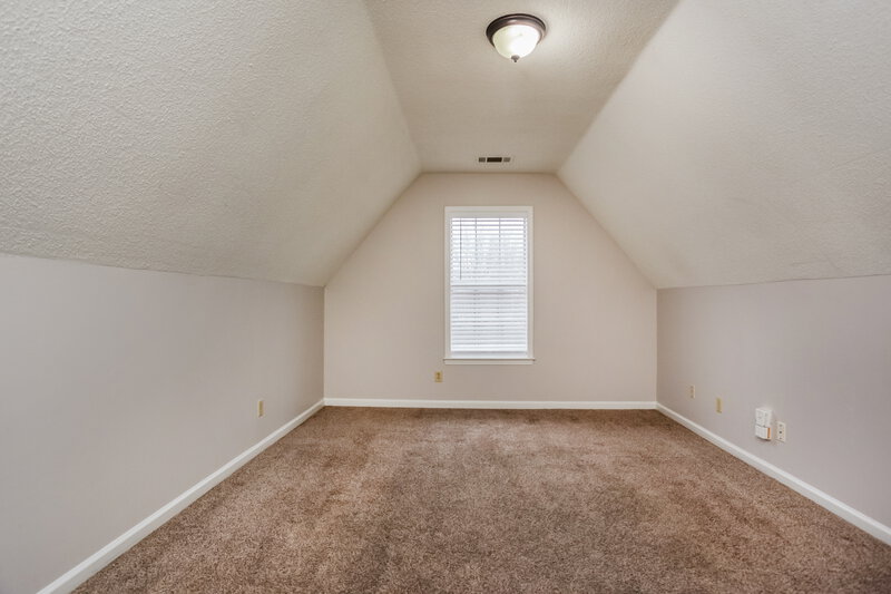 2,700/Mo, 8314 Garden Willow Ln Cordova, TN 38016 Bedroom View 3