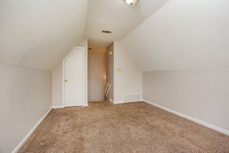 2,700/Mo, 8314 Garden Willow Ln Cordova, TN 38016 Bedroom View 4