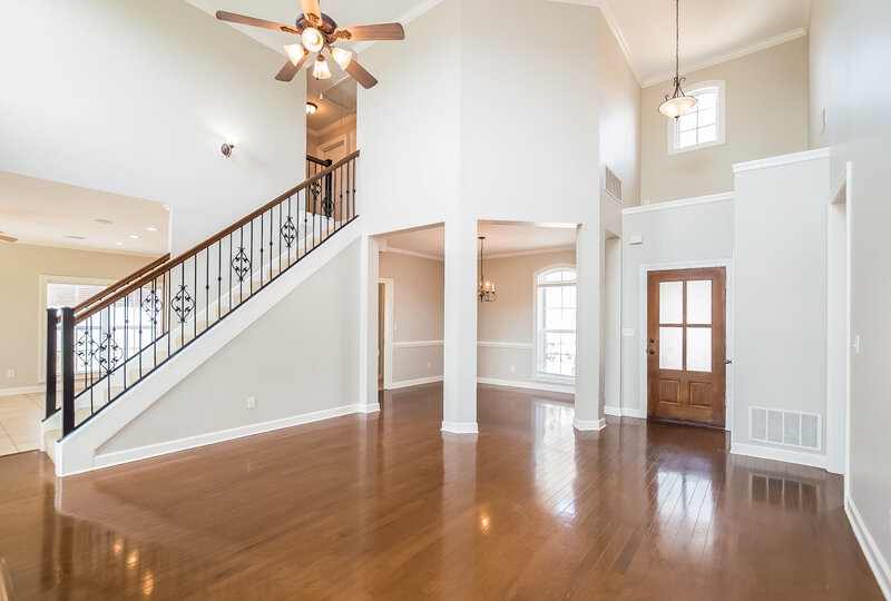 2,565/Mo, 2961 Keeley Cv Southaven, MS 38671 Living Room View