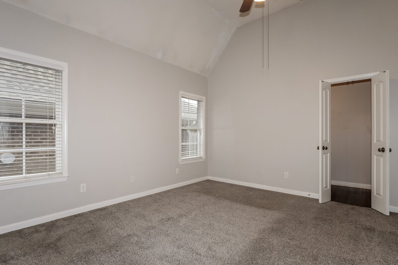 1,805/Mo, 10215 Morning Hill Dr Cordova, TN 38016 Main Bedroom View